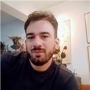 Passionate about spreading the language of visual arts.